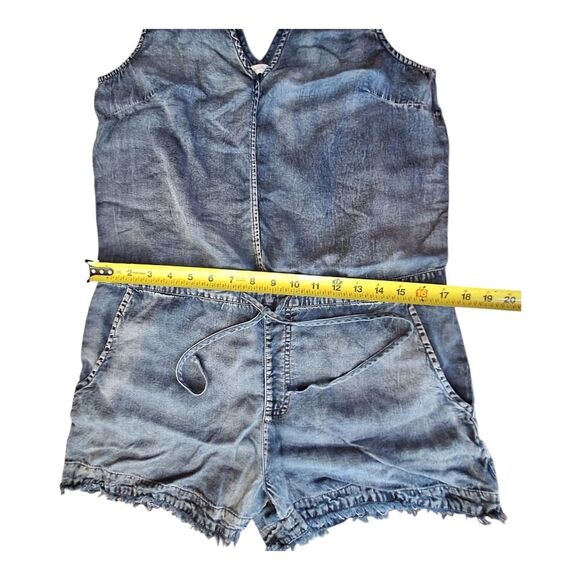 Mustard Seed Denim Tank Romper with Frayed Distressed Trim Soft Lyocell S NWOT - Picture 3 of 13
